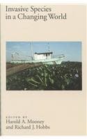 Cover of Invasive Species in a Changing World